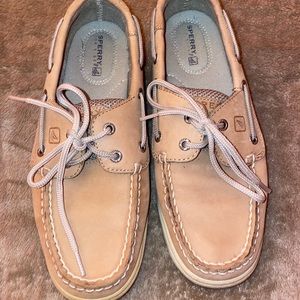 Sperry shoes